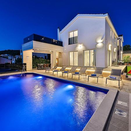 Villa Le Soleil โรกอซนิซา ภายนอก รูปภาพ