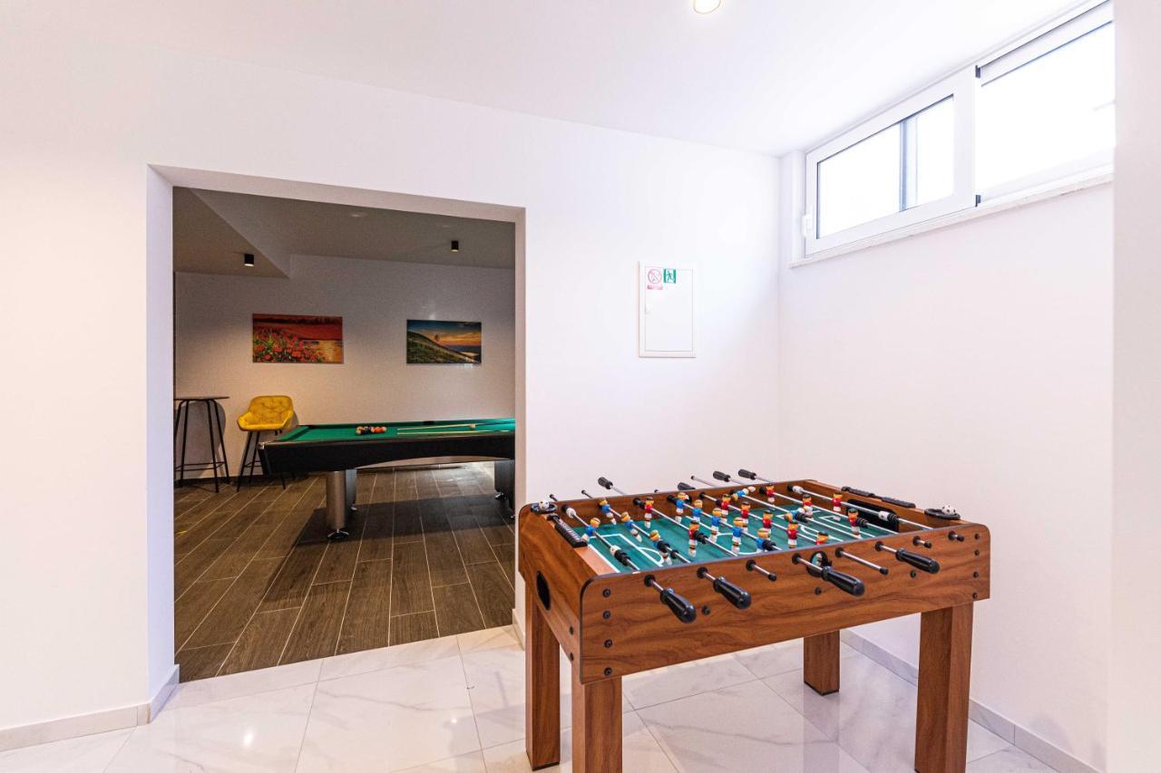 Villa Le Soleil โรกอซนิซา ภายนอก รูปภาพ